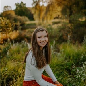 Meet your Posher, Abby